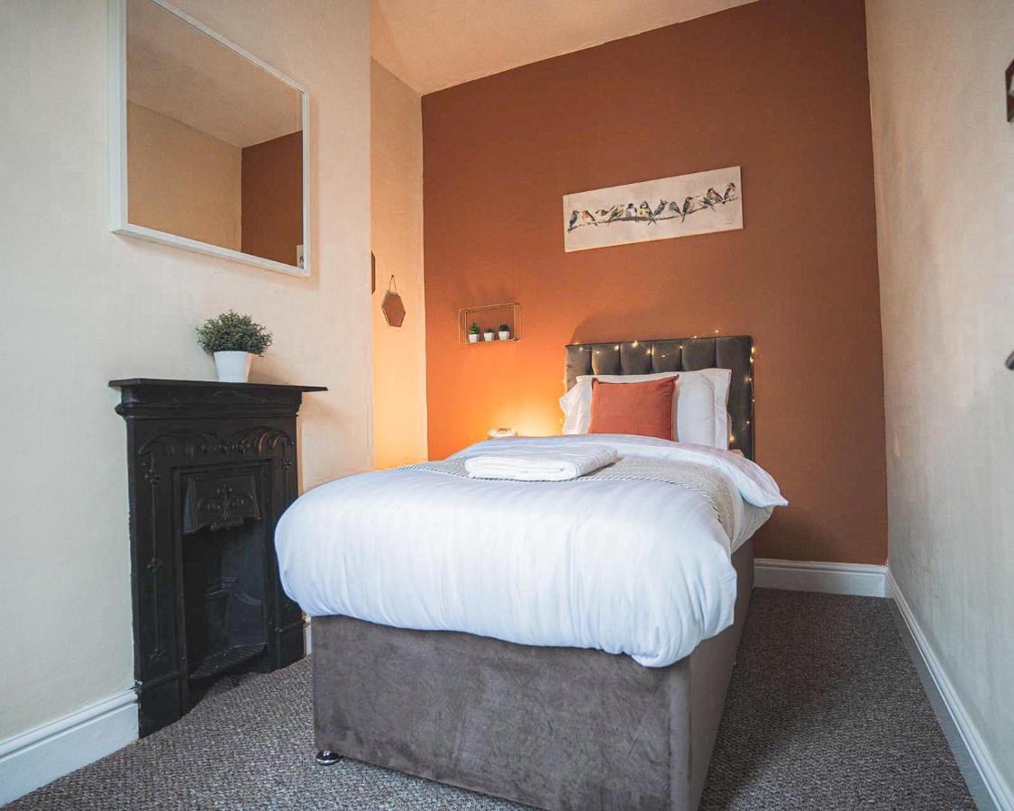 Cosy Affordable Digs Near Coventry City Centre Sleeps5 With Free Parking Eksteriør bilde
